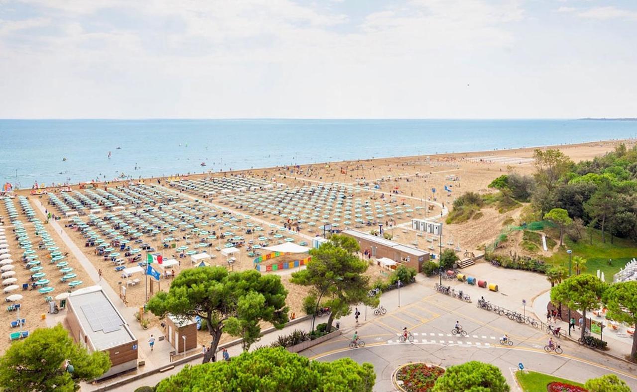Olaszelmeny Beach Caravans Lignano Sabbiadoro Eksteriør bilde