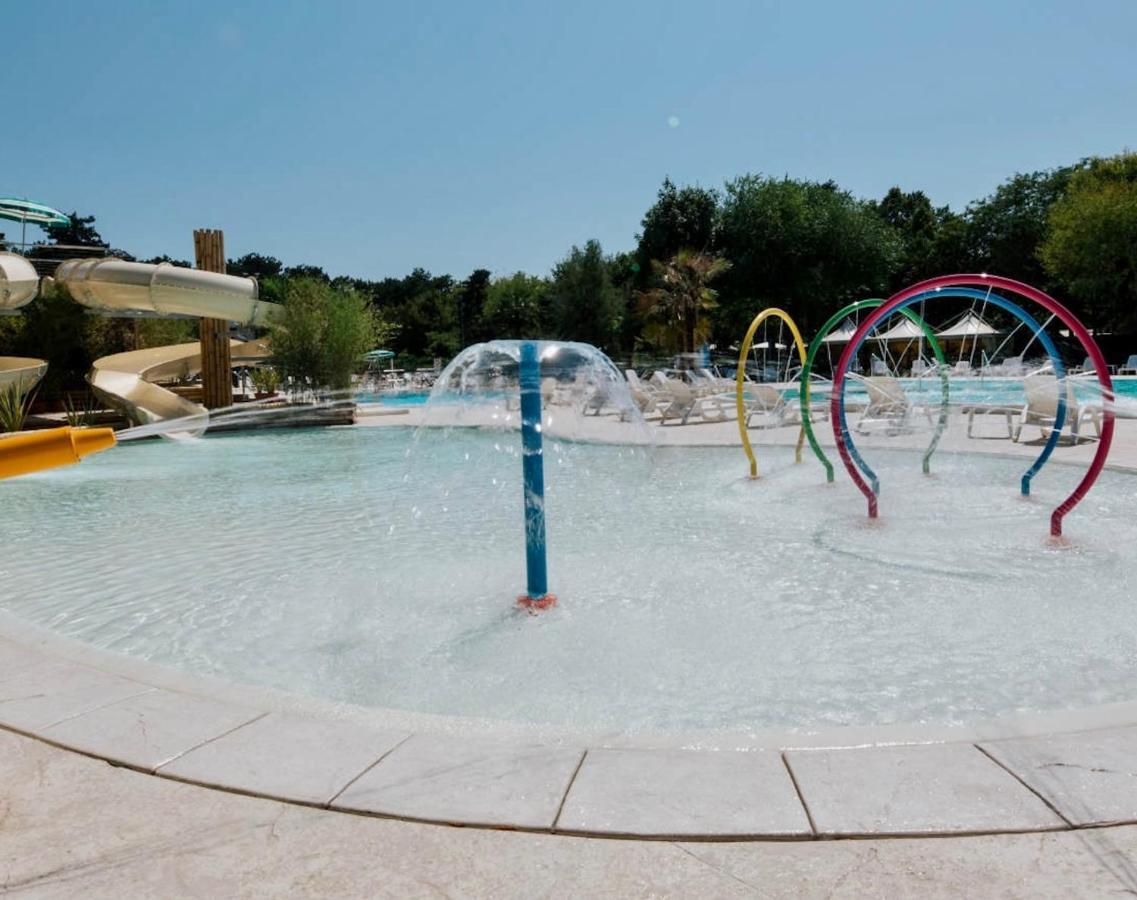 Olaszelmeny Beach Caravans Lignano Sabbiadoro Eksteriør bilde